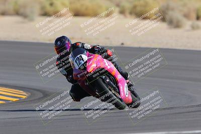 media/Oct-08-2022-SoCal Trackdays (Sat) [[1fc3beec89]]/Turn 10 (945am)/